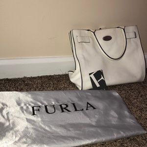 Furla purse